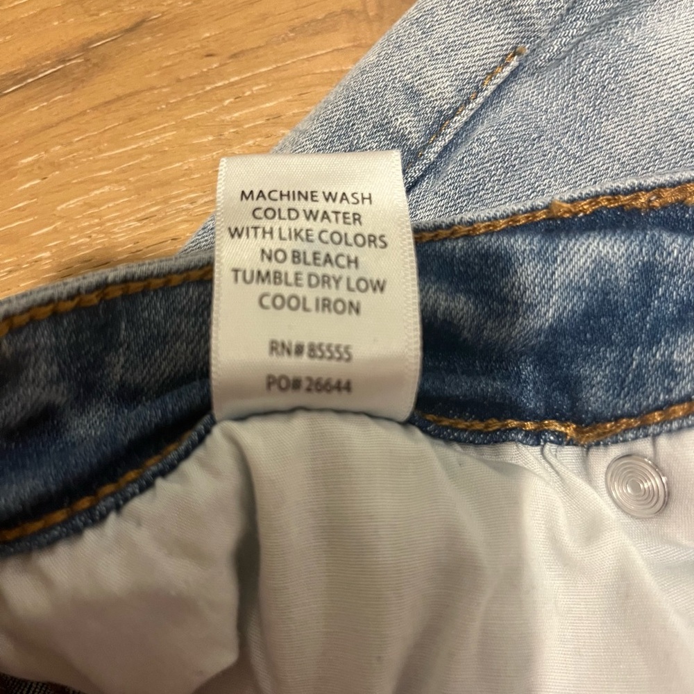 Pistola Arielle Skinny Scissor Cut Hem Jean - Picture 8 of 13